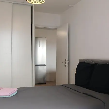 Apartment Joli Cocon Aubervilliers